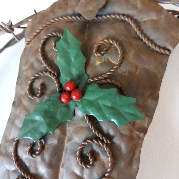 Barbed Wire Cowboy girl western Wreath 12" Metal Spur Holly Rustic Farmhouse - Picture 7 of 16